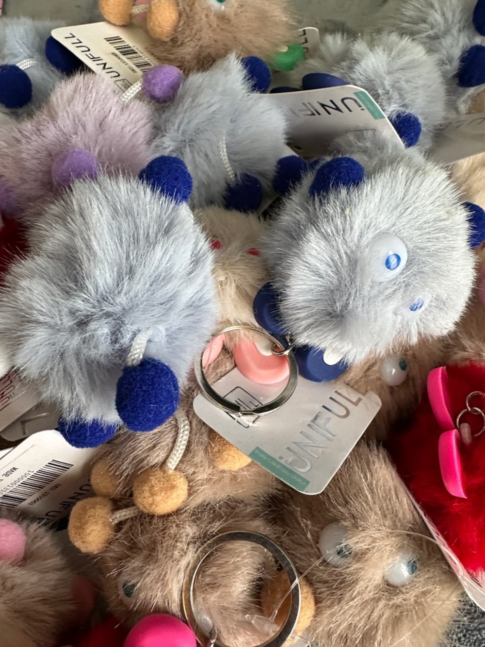 5!!!! Pom-Pom monster Keychains